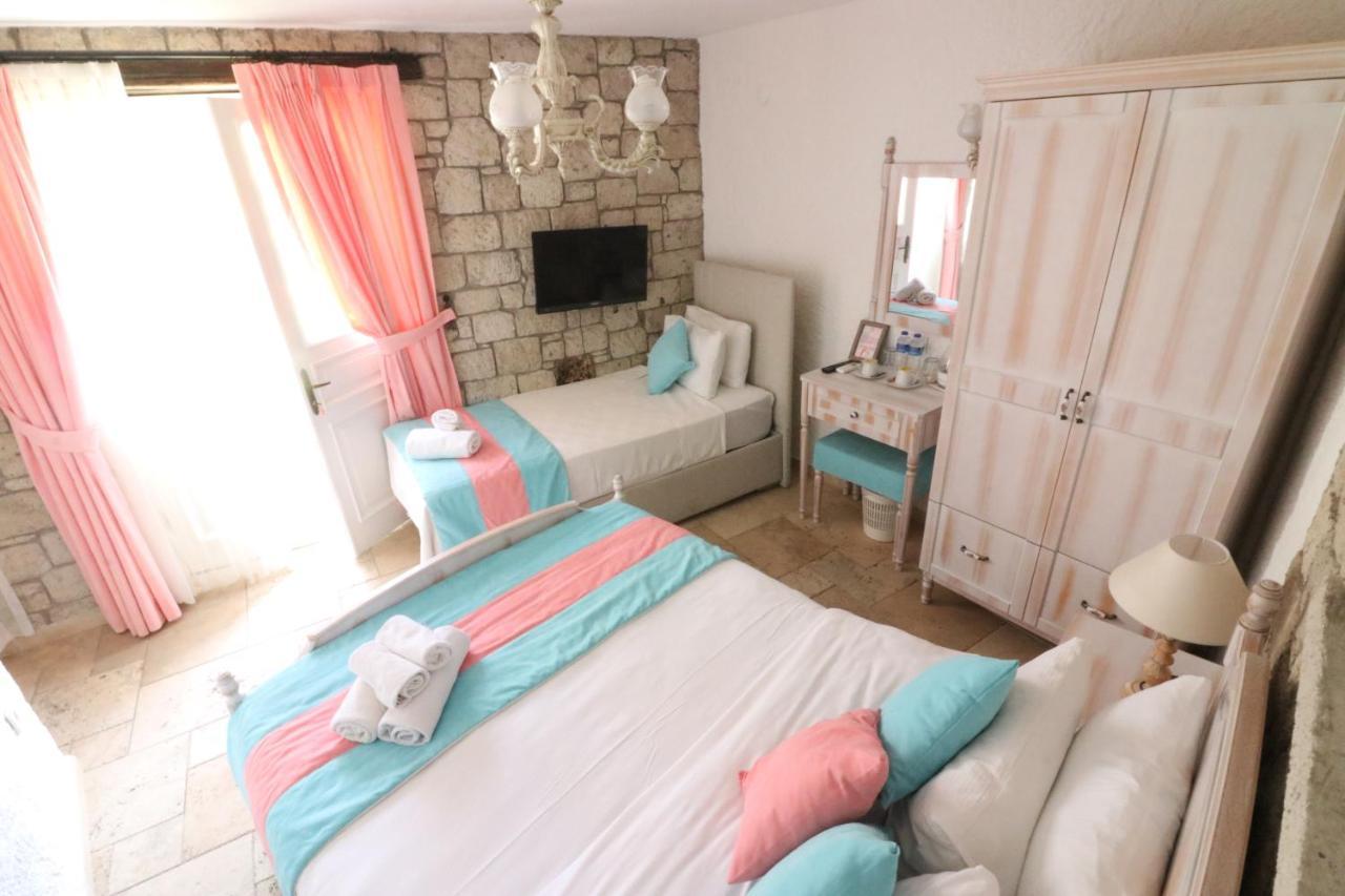 Galya Otel Alaçatı Luaran gambar