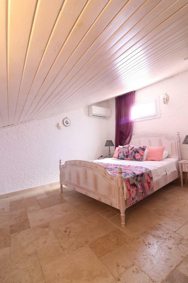 Galya Otel Alaçatı Luaran gambar